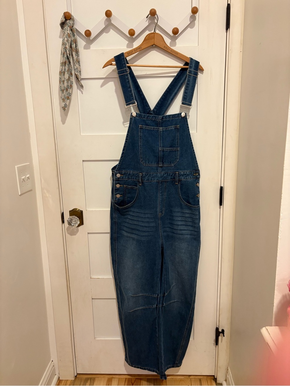Boutique Large Barrel Overalls NWOT